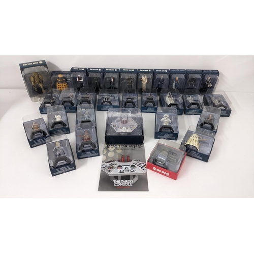 357 - Doctor Who - A collection of 30 boxed Eaglemoss figures to include Second Doctor, White Civil War Da... 