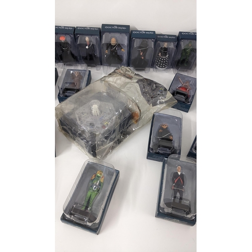 358 - Doctor Who - A collection of 30 boxed Eaglemoss figures to include Fifth Doctor, Tardis console, Twe... 