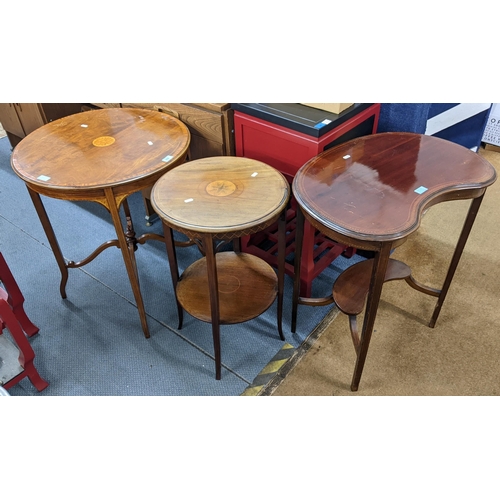 378 - An Edwardian mahogany kidney shaped table, together with two circular topped occasional tables Locat... 