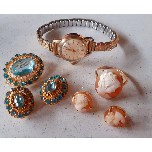 119 - Mixed costume jewellery and cufflinks to include a 9ct gold cameo ring, total weight 3.6g and matche... 