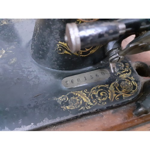 167 - A Victorian Singer sewing machine serial No:9681560 together with a quantity of 1960's and 1970's ta... 