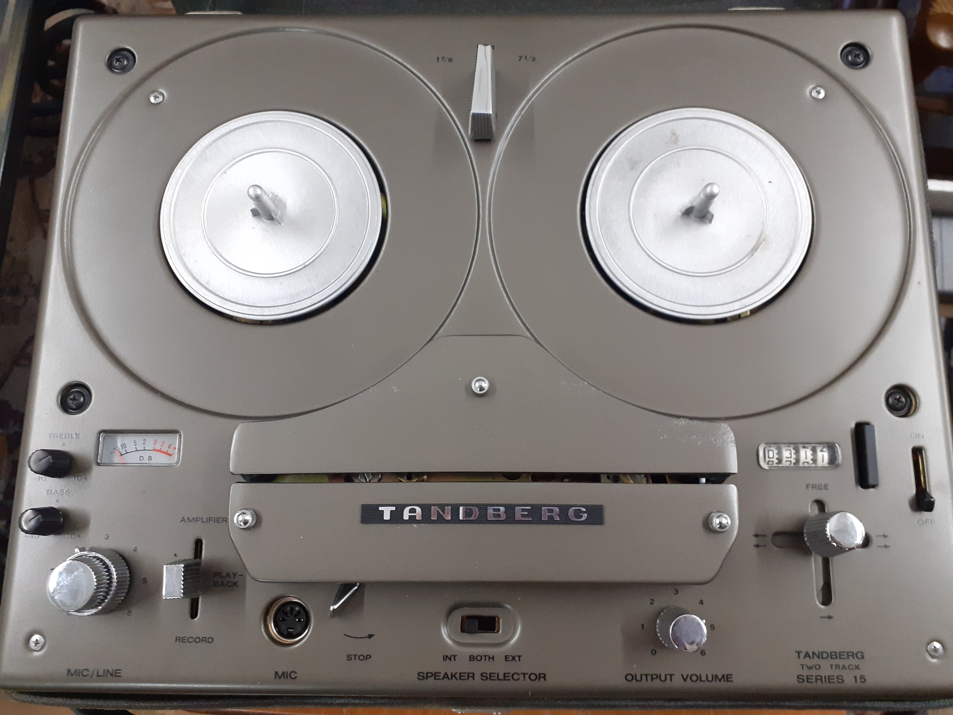 A vintage Tandberg Series 15 reel to reel tape recorder with