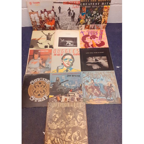 185 - A quantity of Progressive Rock, American Rock, Indie Pop and Alternative LP's and 12