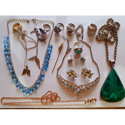 67 - Mixed late 20th Century and later costume jewellery to include a Coro silver tone and aquamarine cry... 