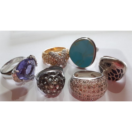 67 - Mixed late 20th Century and later costume jewellery to include a Coro silver tone and aquamarine cry... 