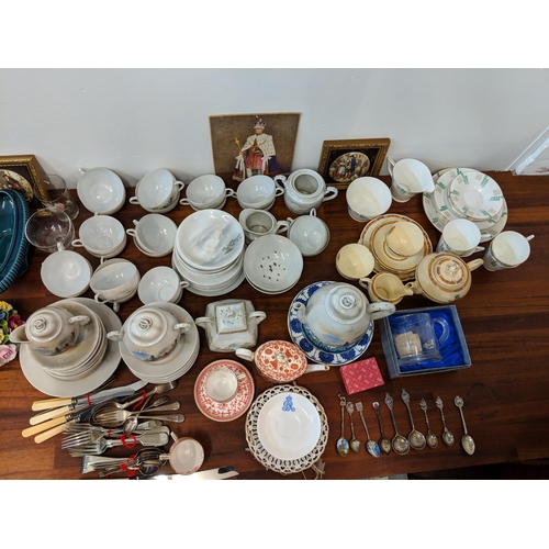 360 - A mixed lot of china, ceramics and glassware to include part tea sets, Noritake, Osborne, Royal crys... 