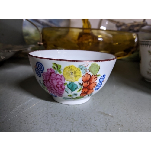 180 - A mixed lot of ceramics, glass and silver plate to include an early 19th century Newhall tea bowl, A... 