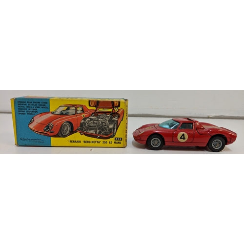 153 - Diecast Corgi toys, all boxed to include a Hillman Hunter with a kangaroo, a Cooper Maserati F/1 (15... 