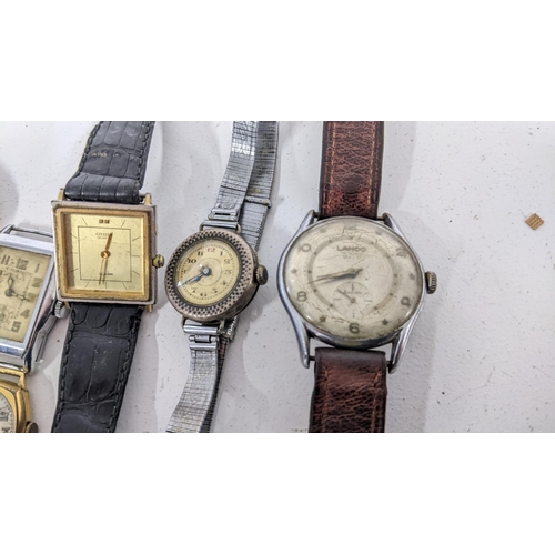 424 - Mixed wristwatches to include a 1930s gents chrome plated watch, Lanco, Citizen and others, Location... 