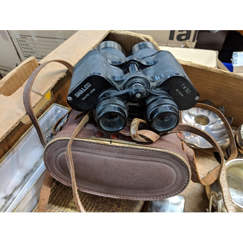 429 - A mixed lot of silver plate and EPNS, also to include three pairs of binoculars, Location:A1M