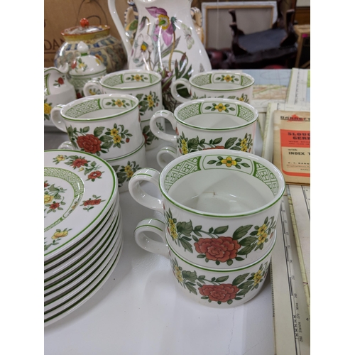 154 - Mixed china to include a Villeroy & Boch 'Summerday' part tea service, Wedgwood and various street a... 