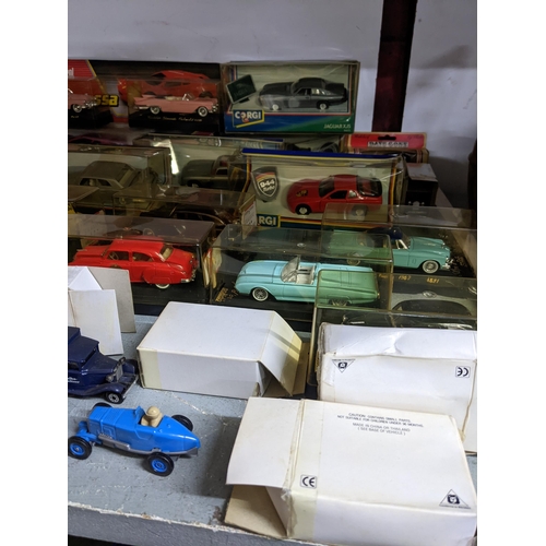 118 - A selection of mainly boxed diecast model cars to include Solido, Corgi Rolls Royce Cornish, and Jag... 