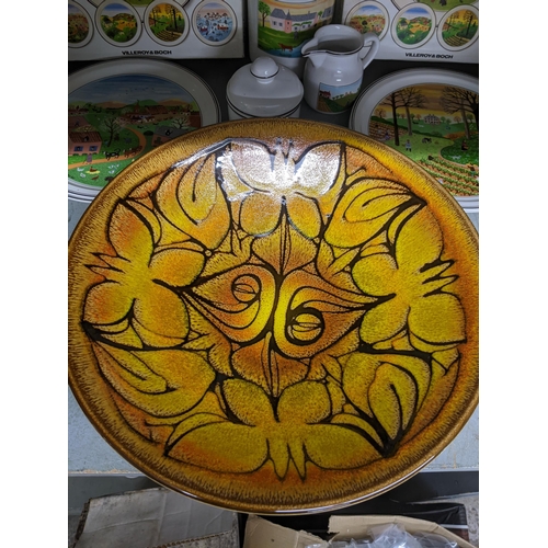 239 - ***THIS LOT HAS BEEN WITHDRAWN***Poole pottery to include a large Aegean bowl and two wall plates, a... 