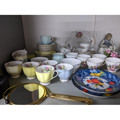 77 - A mixed lot of ceramics and other ornaments to include a Royal Albert harlequin part tea set, glass ... 