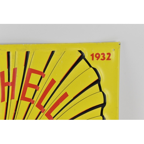 474 - A 1992 Continental Shell Motor Oil enamel sign, 'Die Grosse Marke' 1932, possibly limited edition, 3... 