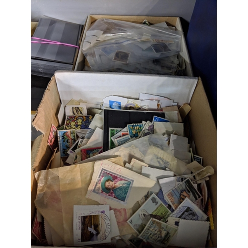 306 - A large collection of mainly Commonwealth postage stamps, loose and in albums
Location:2.2/2.3