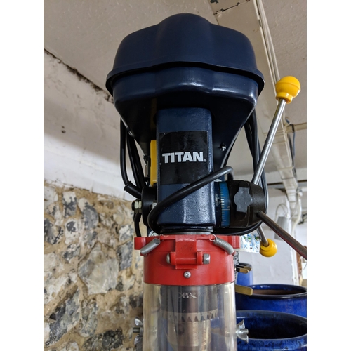 395 - A Titan 9-speed bench pillar drill Location:G