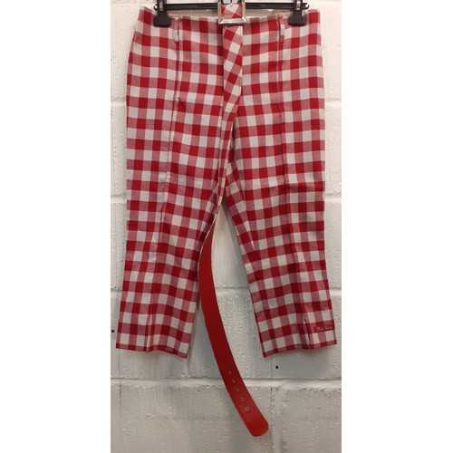 130 - Moschino-A pair of 'Cheap and Chic line' red and white checked ¾ trousers, UK size 14 with matching ... 