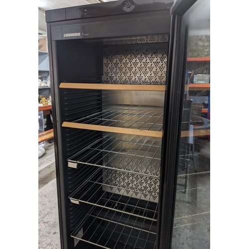 441 - A Pentan Liebherr Vinothek wine fridge, five adjustable inter shelves 164.5 x 64.5 x 69cm to handle,... 