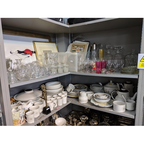 460 - A mixed lot to include glassware and other items, Location:10.2/10.3