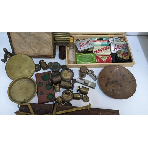 497 - Chemist related items circa 1900 to include scales, pill maker, moulds and weights, Location:LAB