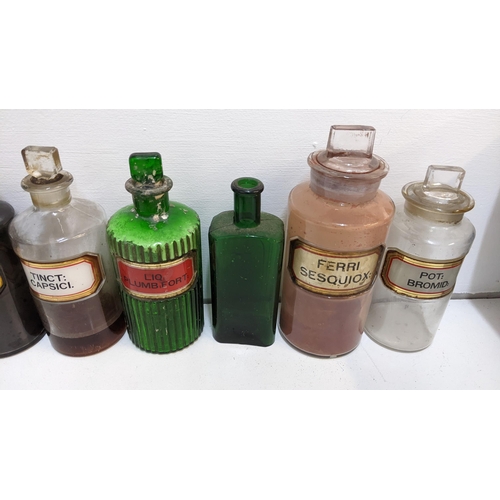 500 - Chemists bottles to include clear and green glass examples, Location:G