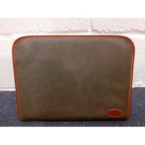 6 - Mulberry-A late 20th Century brown Scotchgrain and brown leather stationary folio with zip fastening... 