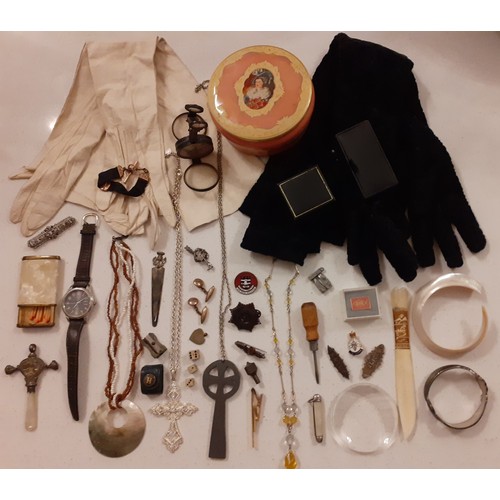 158 - A mixed lot comprising vintage elbow length ladies gloves, a gents Timex watch, a Reading & Acton pe... 