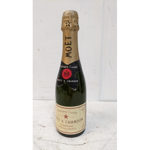 92 - One half bottle of Moet & Chandon, 37.5cl Location: G4.2