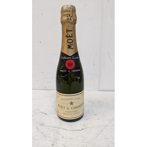 92 - One half bottle of Moet & Chandon, 37.5cl Location: G4.2