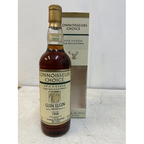 112 - One single bottle of Connoisseurs Choice Speyside Glen Elgin 1968, bottled 2005 Location: G3.1