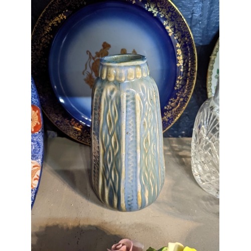 101 - A selection of ceramics to include a Royal Doulton Lambeth stoneware art potter vase, Langley Mill t... 