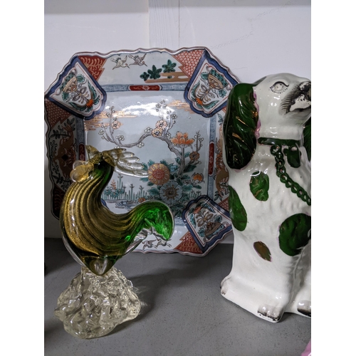 77 - A mixed lot of ceramics and metalware to include a Meissen figure A/F, Japanese Imari octagonal plat... 