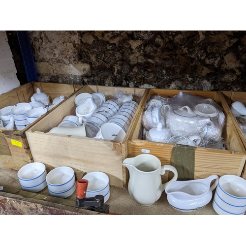 78 - A quantity of Dudson, Villeroy & Boch and Royal Doulton table wares to include coffee and teapots, c... 