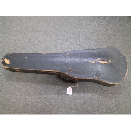 197 - A 20th Century full size violin measuring 35.5cm back and 58cm total length, strings AF together wit... 