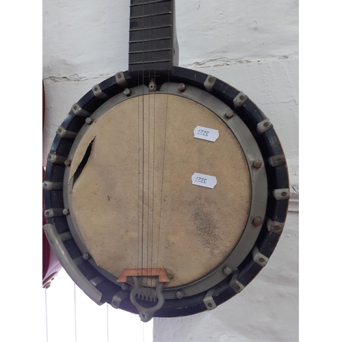 178 - A late 19th Century C.Skinner rosewood student banjo A/F. Location:RWF