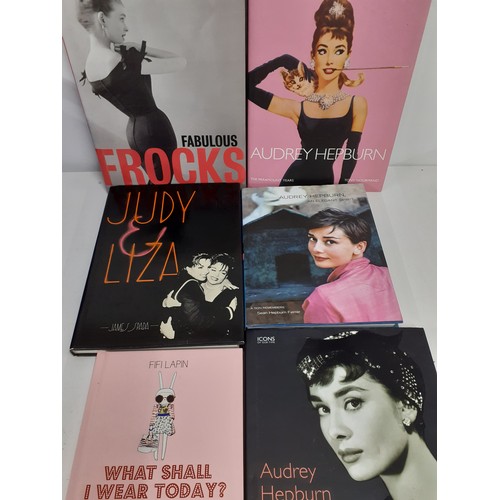 210 - A group of fashion and influential women related coffee table books to include 'Judy & Liza' by Jame... 