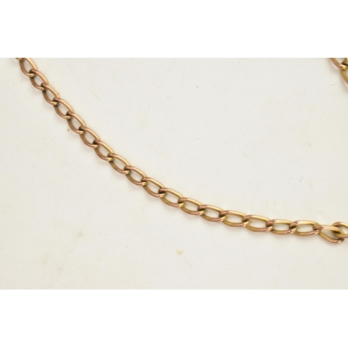 79 - A 9ct gold chain link pocket watch chain, having a 9ct gold t-bar and two 9ct gold dog clip clasps, ... 