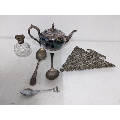 77 - Silver and silver plate to include a Hemp Brothers, Bristol cut glass dressing table bottle with sil... 