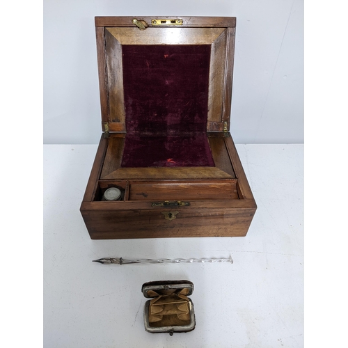 97 - A mid Victorian writing slope with single inkwell in a fitted interior 13cm x 26cm x 21cm, glass dip... 