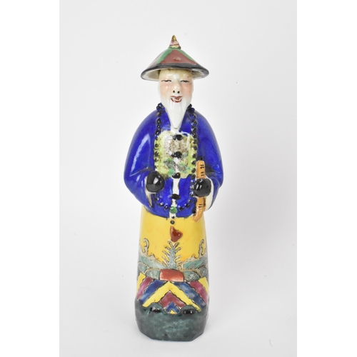 16 - Chinese porcelain to include a polychrome enamel figure of an immortal God 22cm high, twin handled p... 