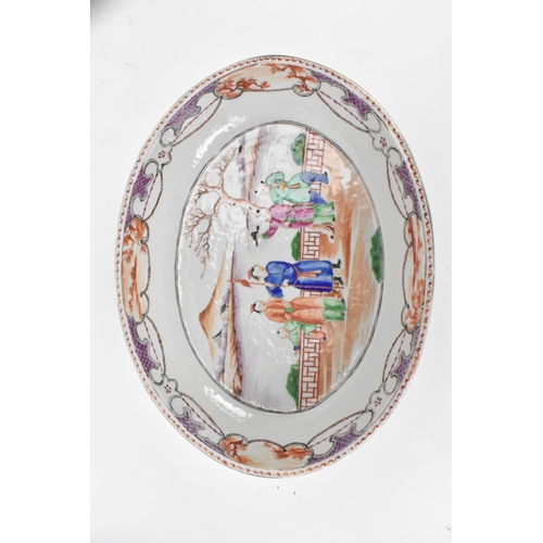 59 - A pair of Chinese export Famille Rose serving dishes, Qianlong, late 18th century, of oval form, the... 