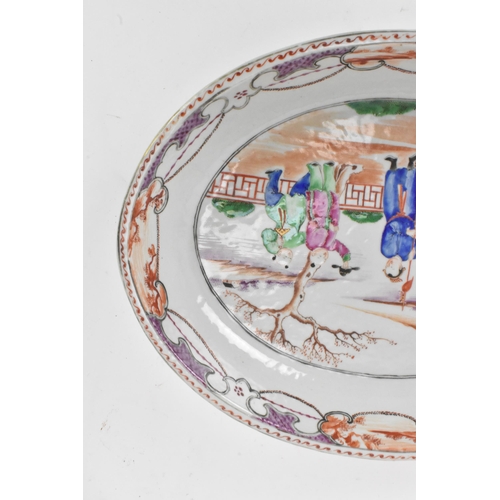 59 - A pair of Chinese export Famille Rose serving dishes, Qianlong, late 18th century, of oval form, the... 