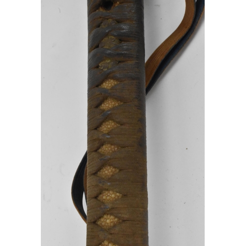 67 - A Japanese WWII Shin-Gunto neo army officers sword, circa 1937-45, the blade inscribed Kio Nobukuni ... 