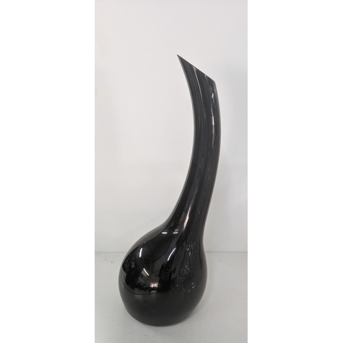 61 - A Riedel glass decanter 36cm H
Location: 1-1
If there is no condition report, please request one

If... 