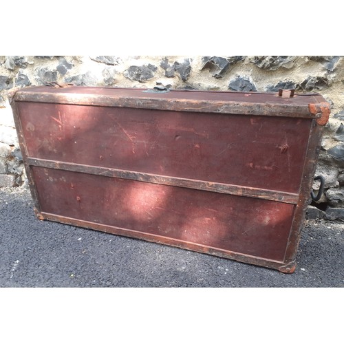 10 - Louis Vuitton- An early 20th Century Louis Vuitton travel trunk, serial no:142412, having chestnut b... 