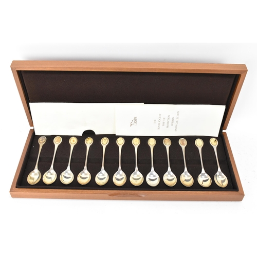 123 - An Elizabeth II silver cased set of The Royal Society For The Protection Of Birds Spoon Collection, ... 