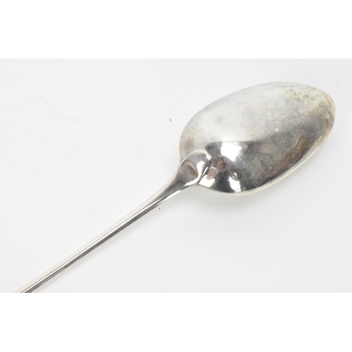 5 - A George III silver gravy strainer spoon, by George Smith (III) & William Fearn, London 1790, engrav... 