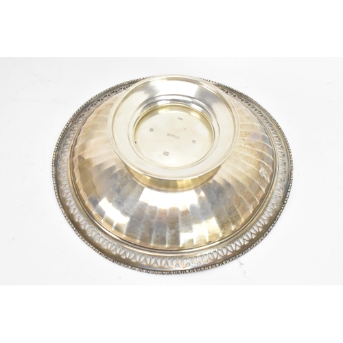 61 - A George V silver bowl by Mappin & Webb, hallmarked Sheffield 1931, engraved with a circular wreath ... 