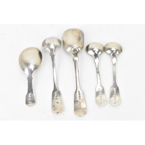 90 - A selection of 18th and 19th century silver spoons all in the fiddle and shell pattern to include a ... 